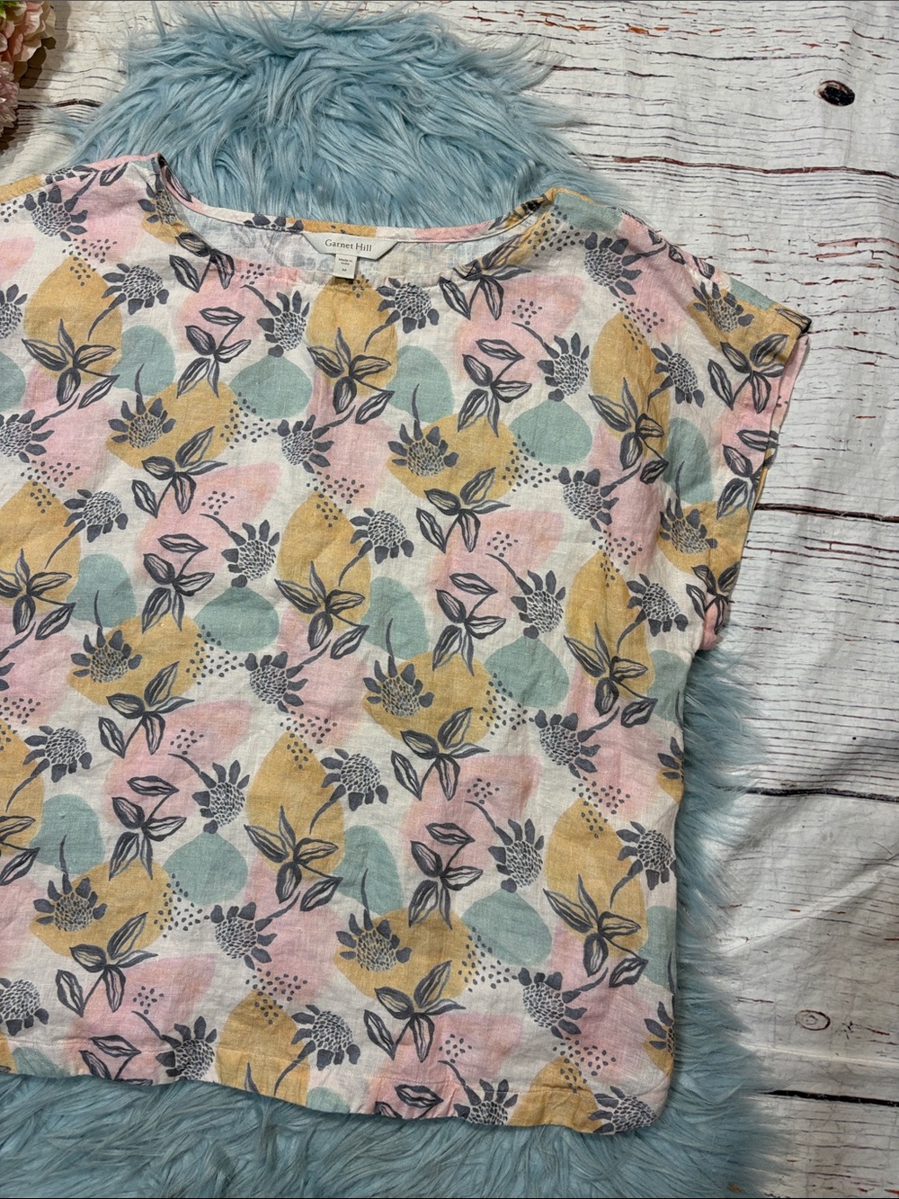 Garnet Hill Floral Tropical Linen Boxy Short Sleeve Top - Picture 7 of 9